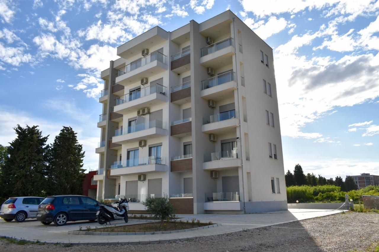 Lux Kalimera Apartments Ulcinj Exterior photo